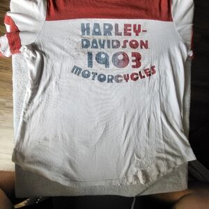 Wite Harley Davidson t-shirt